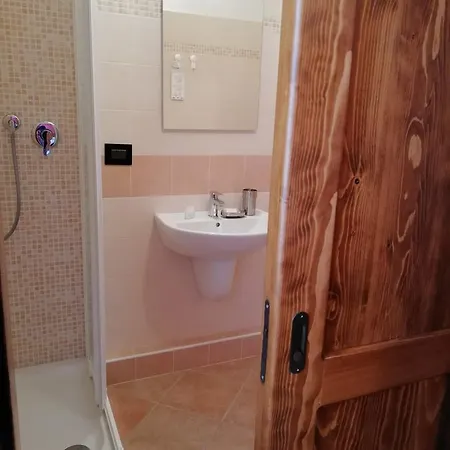 Karingo House 게스트하우스 Fratta Polesine