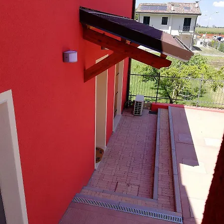 Karingo House
